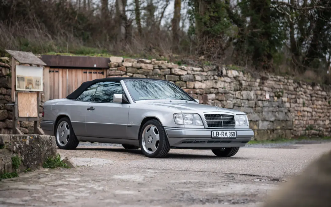 Mercedes-Benz E220 A124 final edition