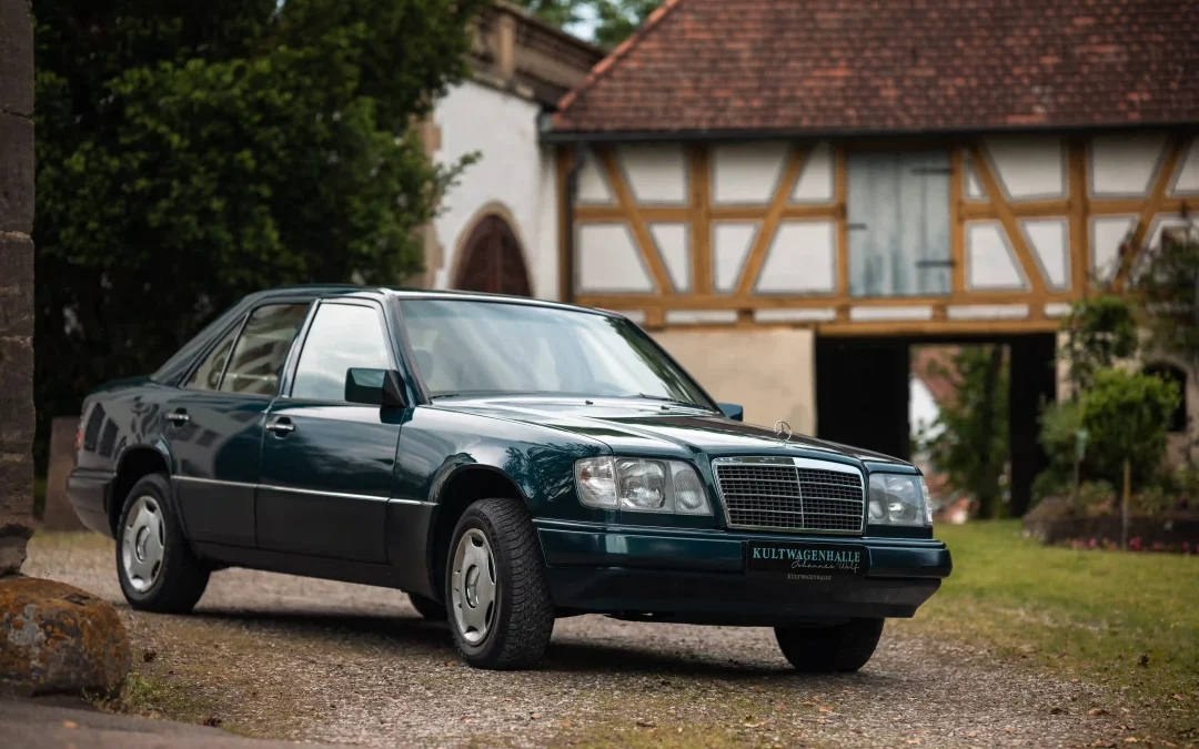 Mercedes-Benz E200 W124 Turmalingrün