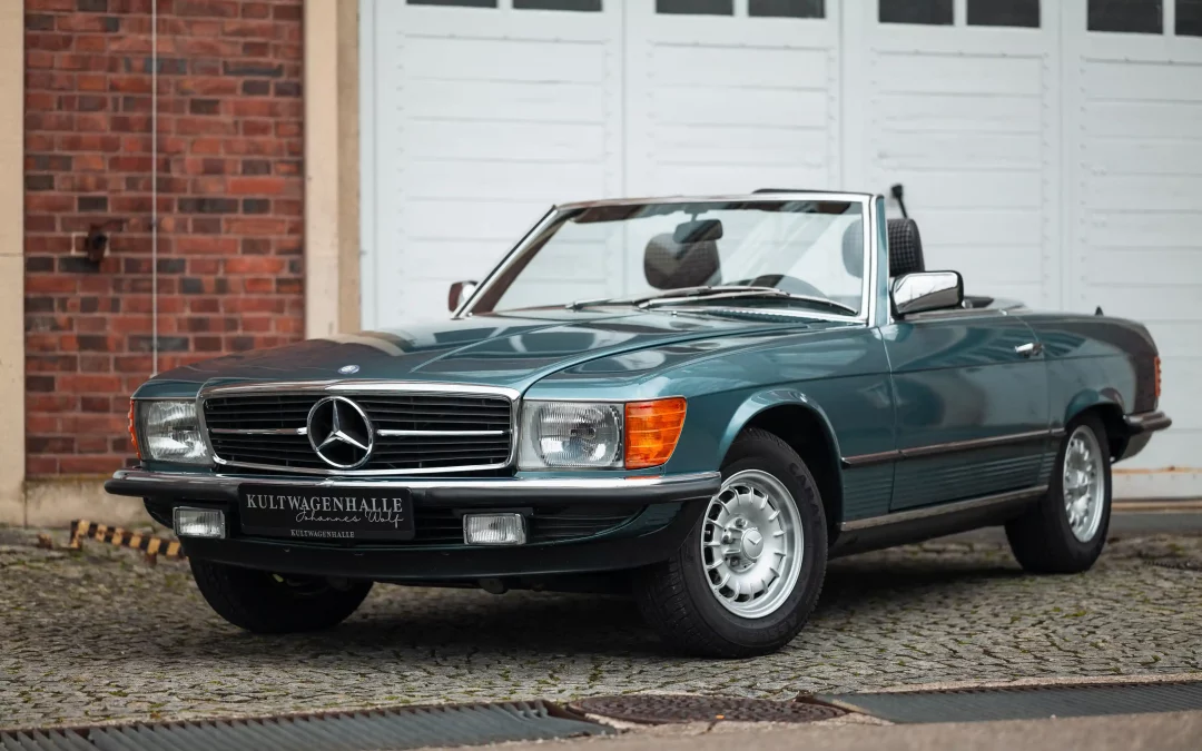 Mercedes-Benz 280SL R107 Grün