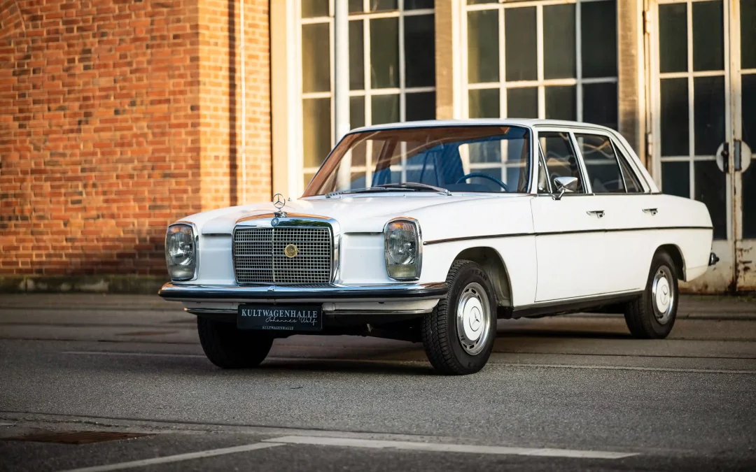 Mercedes-Benz 230.6 W114