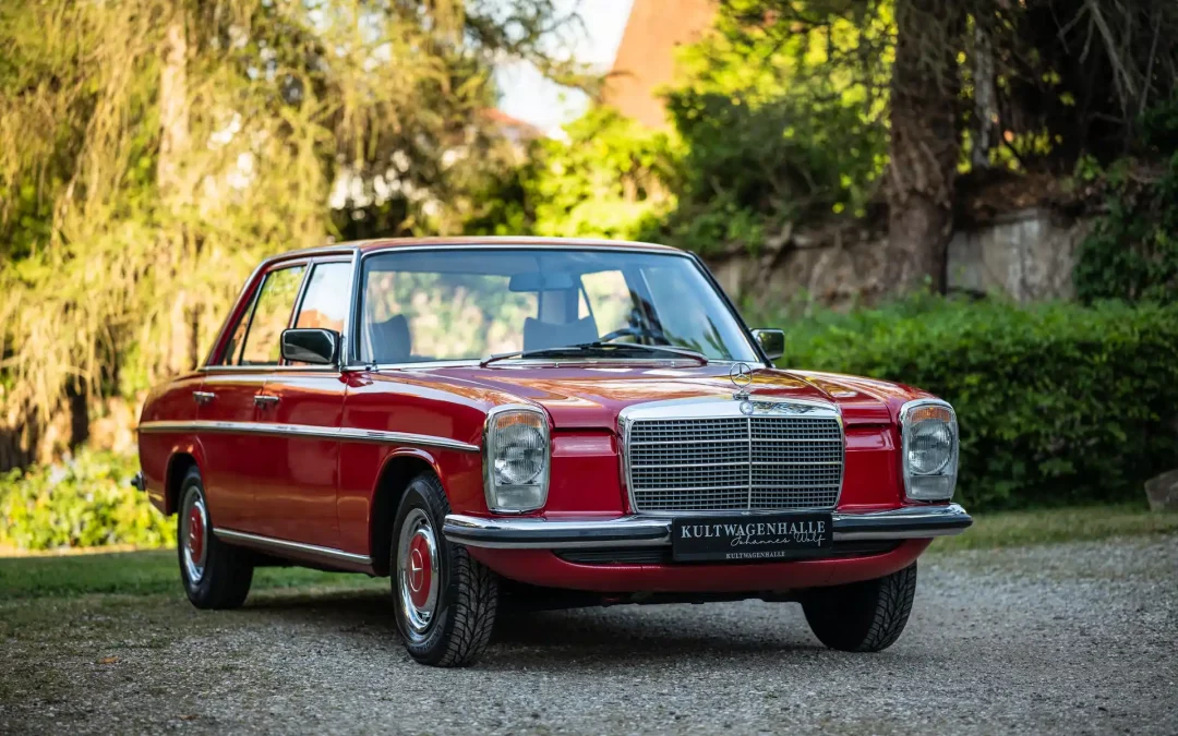 Mercedes-Benz 200/8 W115