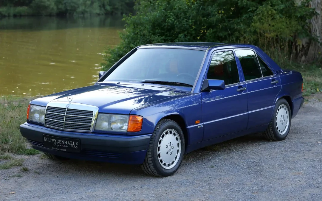 Mercedes-Benz W201 190E 2.3 Azzurro