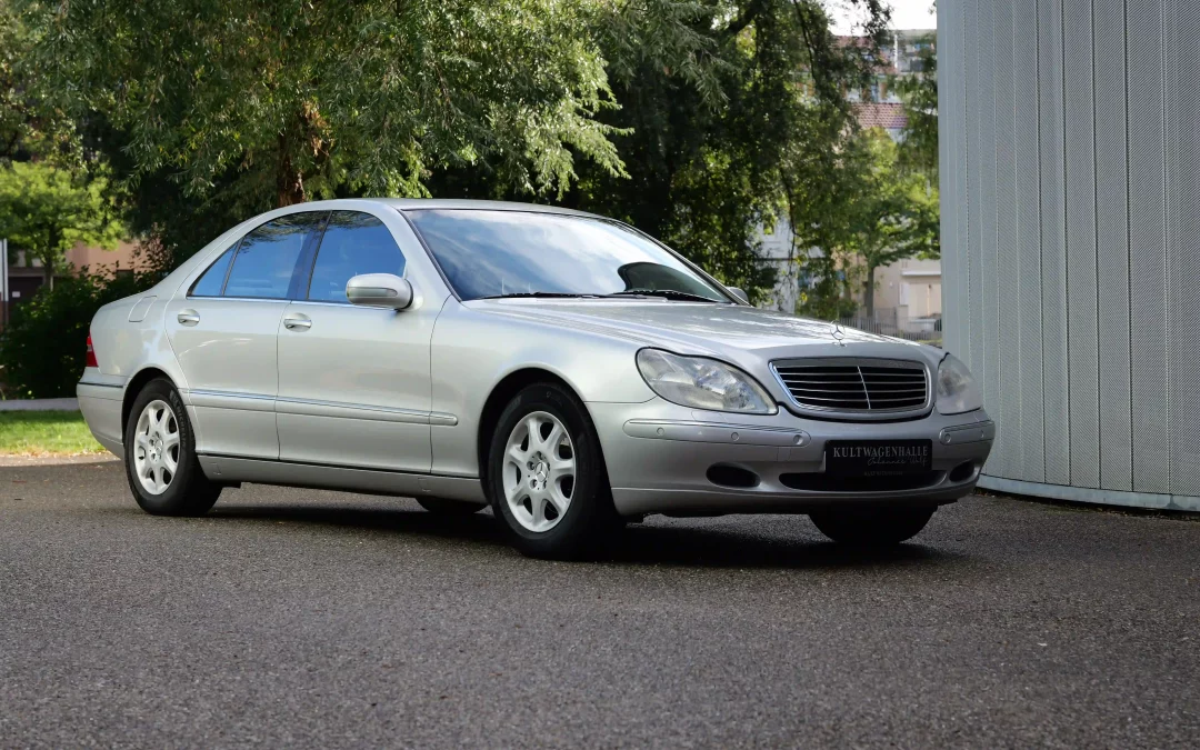 Mercedes-Benz S320 W220