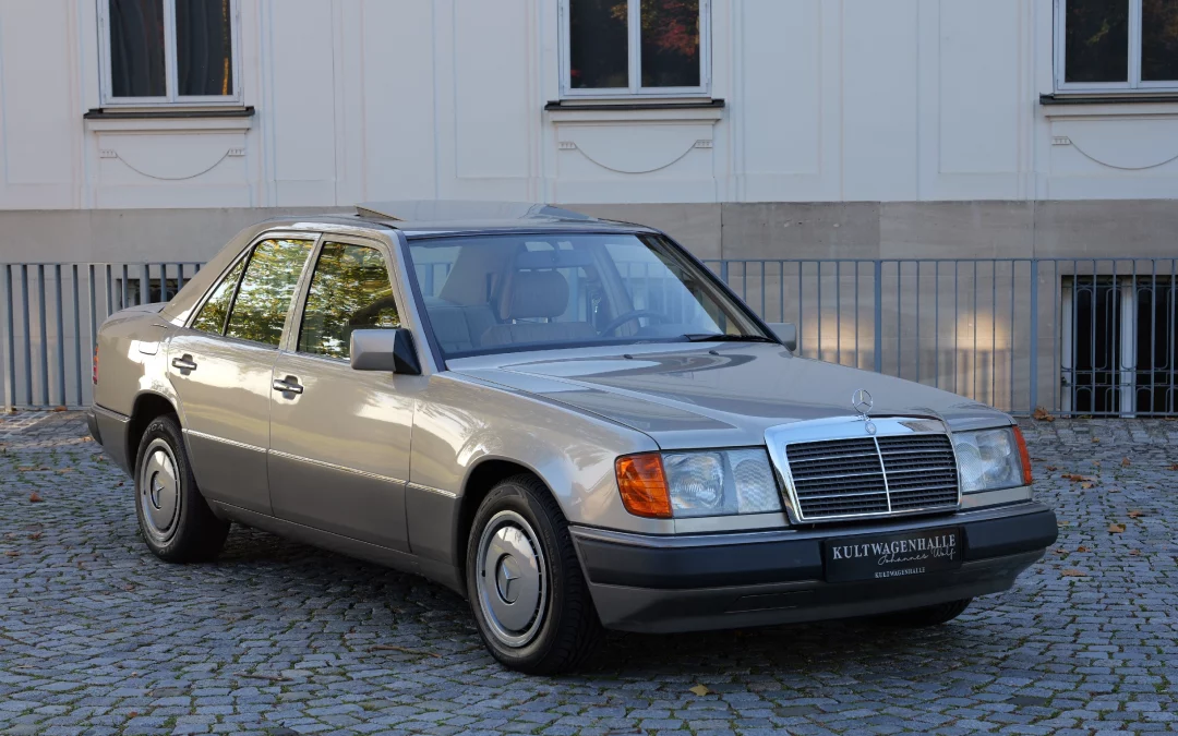 Mercedes-Benz 200E W124