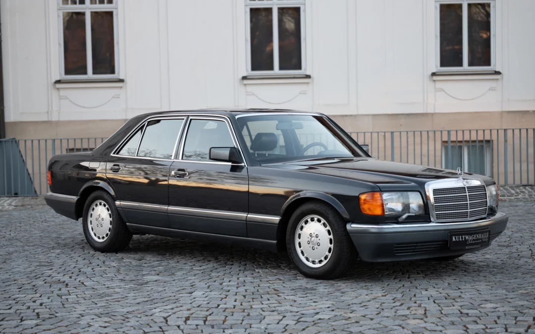 Mercedes-Benz 560SE W126