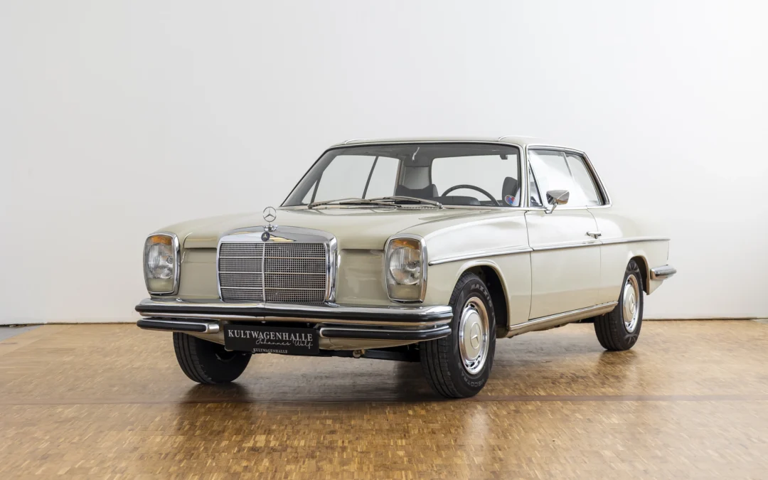 Mercedes-Benz 250 CE W114